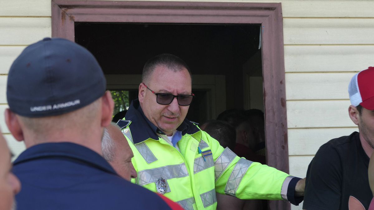 Scandal monstruos, semne obscene și bătaie ca în filmele western! A fost HAOS la Șirna Varnița-Gorgota » Observatorul meciului: „Am luat trei pumni! Nici nu știu de unde au venit”