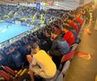 Fotbaliștii de la FCSB au făcut spectacol în Sala Polivalentă, la returul CSM București - Esbjerg / foto: Raed Krishan