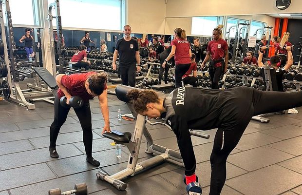 Rapidistele, în sala la forță la Kristiansand » Le așteaptă un meci important miercuri, în Liga Florilor