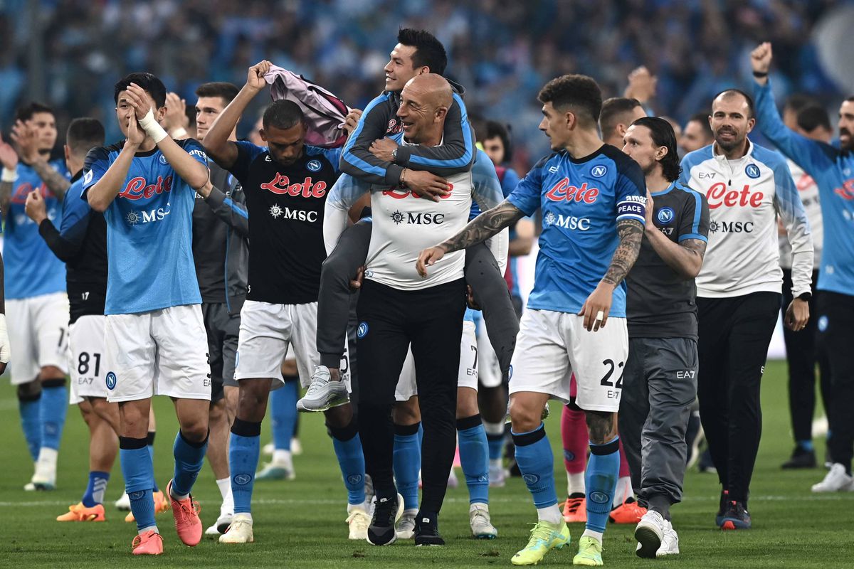 Sărbătoare încununată cu victoria lui Napoli pe stadionul „Diego Armando Maradona”