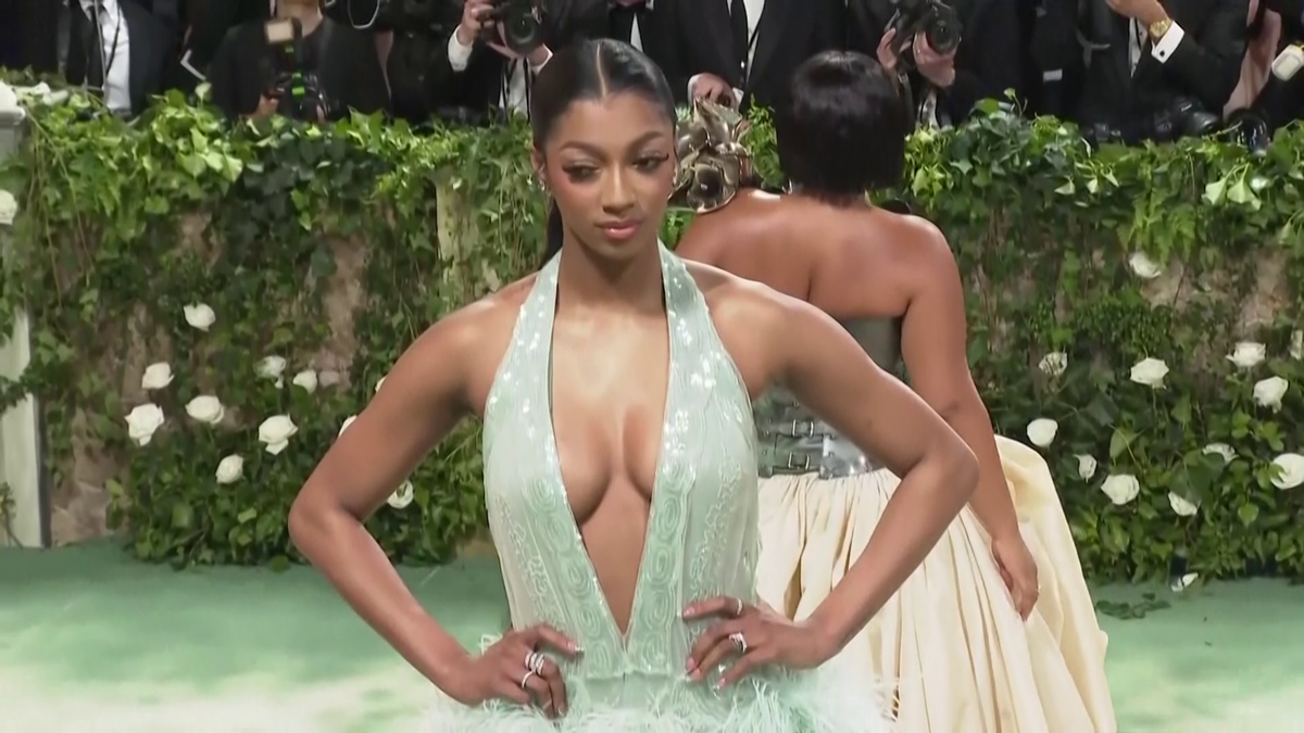 Angel Reese, apariție electrizantă la Gala Met » Jucătoarea de baschet a făcut furori: „Mă simt sexy!”