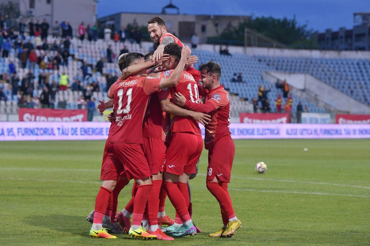 Primul transfer pentru Superligă  » Fundașul comparat cu Belodedici a ajuns la Buzău