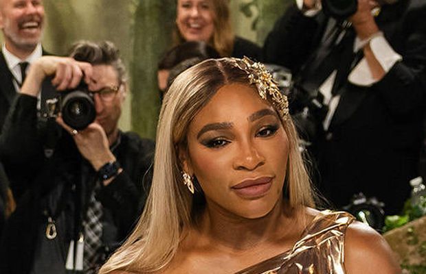 Rochia Serenei Williams a aruncat în aer Met Gala! Sharapova a scos telefonul: „Unde e?”