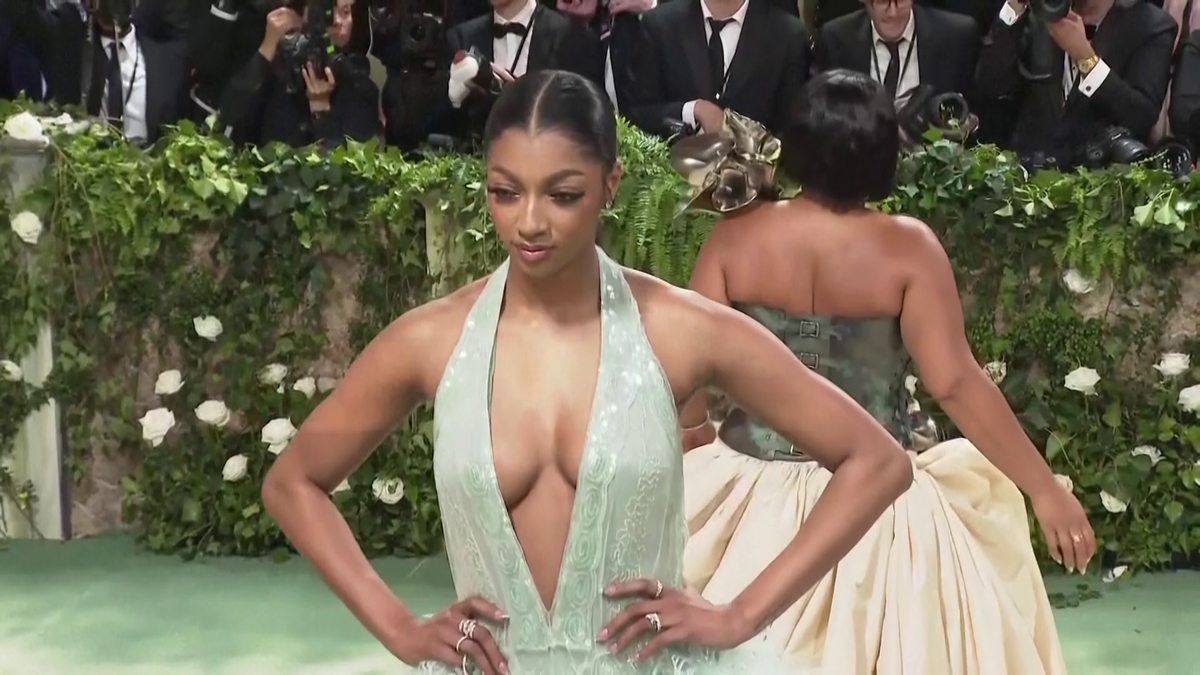 Angel Reese, apariție electrizantă la Gala Met » Jucătoarea de baschet a făcut furori: „Mă simt sexy!”