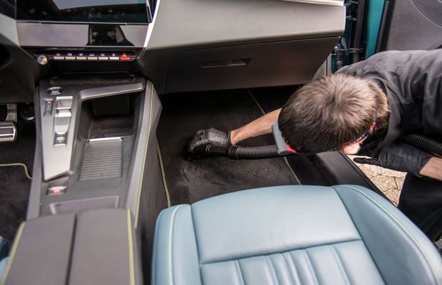 Top echipamente esențiale pentru spălătoria auto self-service