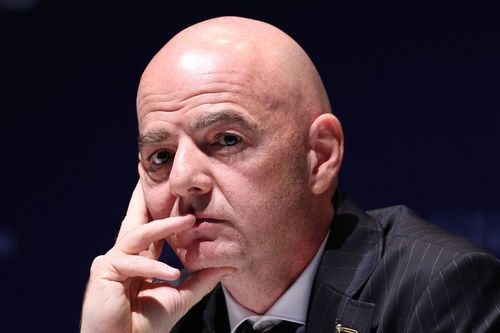 Gianni Infantino spune că FIFA va ajuta cluburile în noua problemă apărută. Foto: Imago