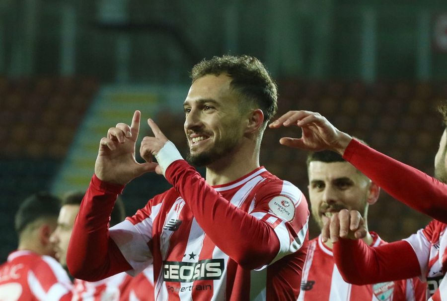 A „renăscut” după ce Rapid l-a pus pe liber » Mijlocașul ofensiv marchează pe bandă rulantă în Turcia