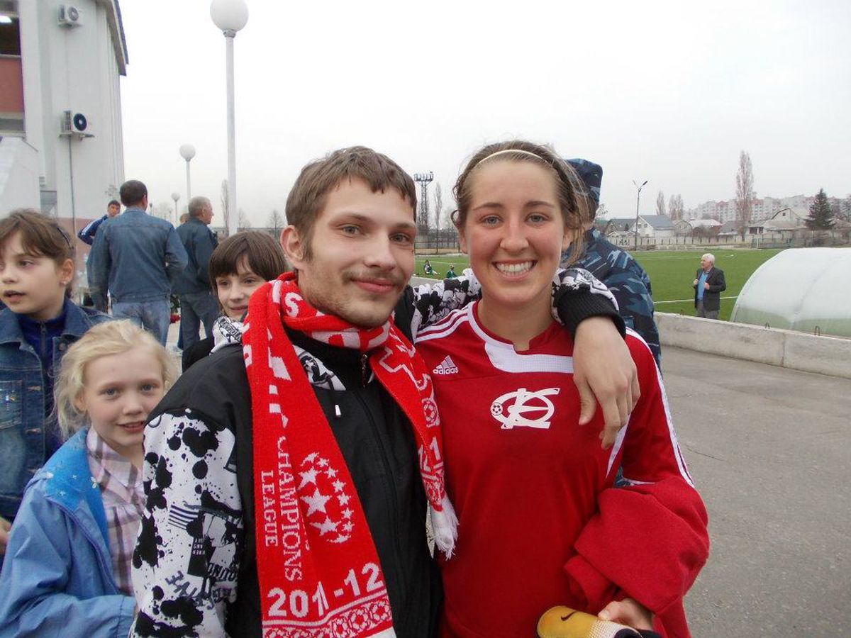 Povestea terifiantă a unei fotbaliste! A trăit 5 luni de coșmar în Rusia: obligată să ia câte 20 de pastile o dată, injectată cu forța, umilită de antrenor » Când s-a întors acasă a avut șocul vieții