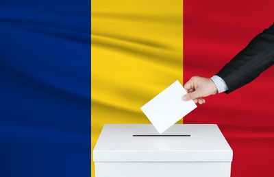 Cotele pentru alegerile prezidențiale, prezentate în emisiunea Breaking Bets de azi. Află cine e favorit și cum au oscilat cotele în ultimele zile!