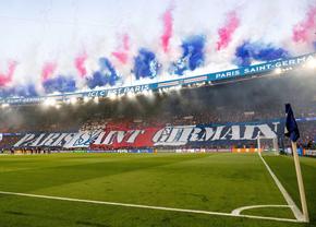 Scenografie spectaculoasă la PSG - Arsenal, pe 3 sferturi de stadion
