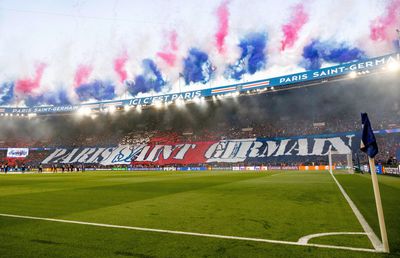 Scenografie spectaculoasă la PSG - Arsenal, pe 3 sferturi de stadion