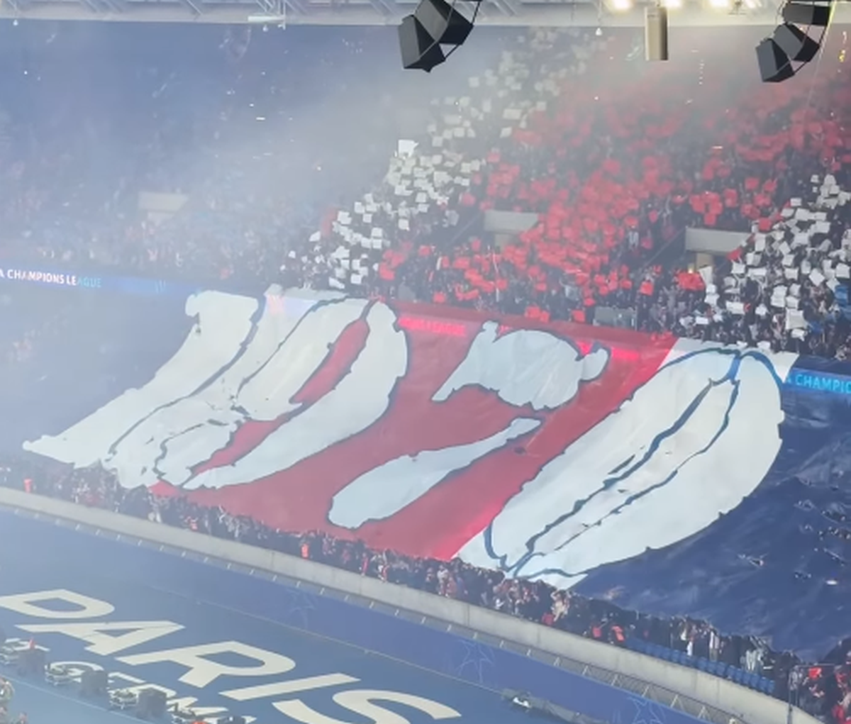 Scenografie PSG - Arsenal