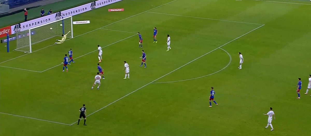 GOLUL ANULUI în Steaua - Sepsi » O „rabona” cum nu se vede nici în Liga Campionilor în ziua aniversării de la Sevilla!
