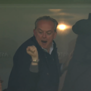 Bucurie regală pe Villa Park! Prințul William a „explodat” după golul lui Aston Villa // Captură FOTO: Digi Sport 1
