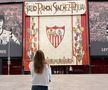 Soția și fiica lui Helmuth Duckadam, la Sevilla în ziua în care s-au împlinit 40 de ani de la finala istorică // FOTO: Facebook