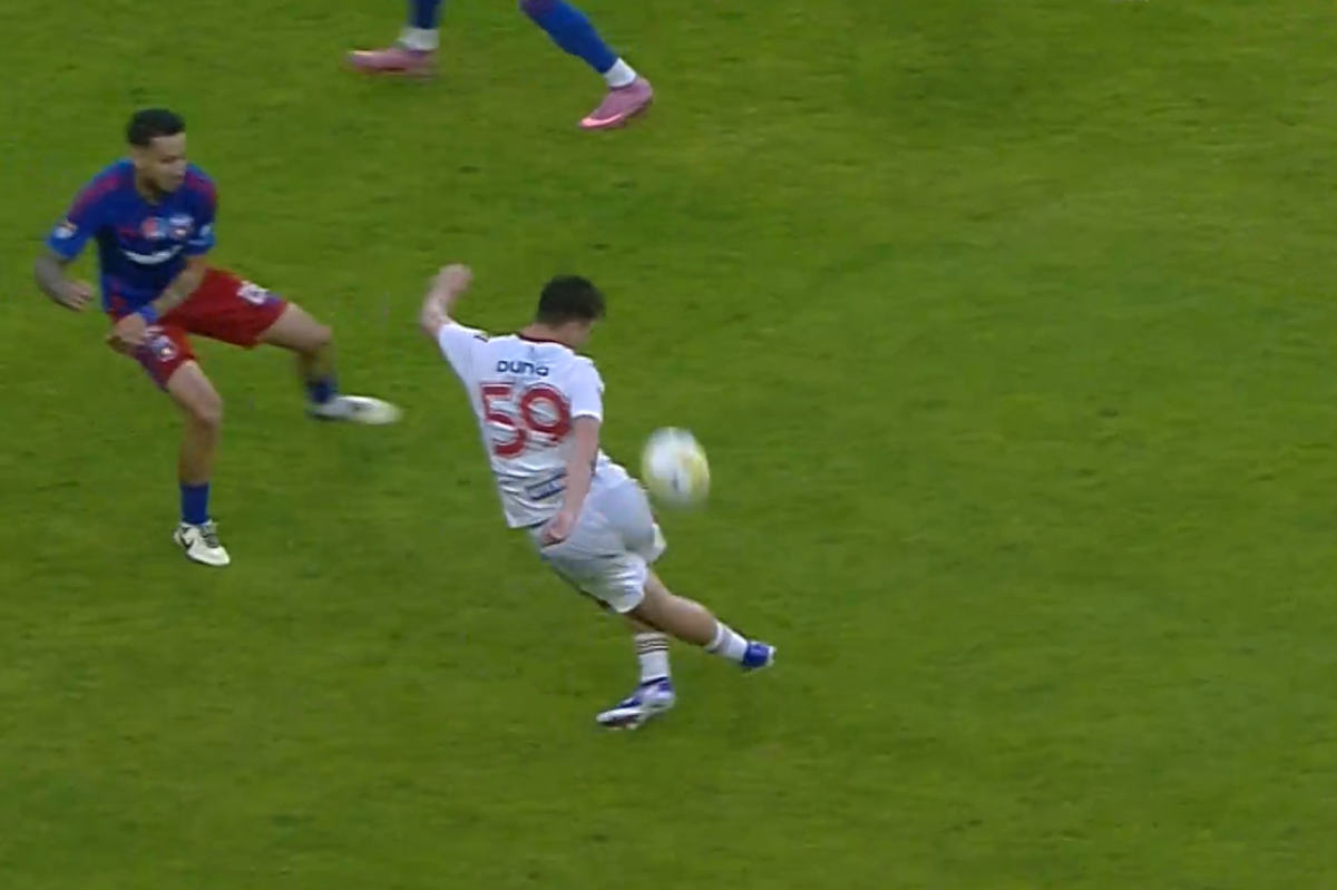 GOLUL ANULUI în Steaua - Sepsi » O „rabona” cum nu se vede nici în Liga Campionilor în ziua aniversării de la Sevilla!