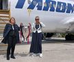 Victor Pițurcă ți Ștefan Iovan, reîntâlnire emoționantă după 40 de ani cu echipajul Tarom care i-a adus de la Sevilla / Facebook Steaua București