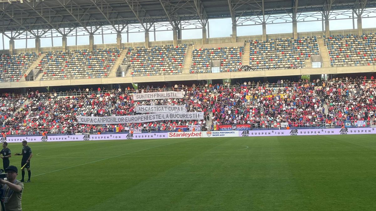 Sărbătoare în Ghencea, la Steaua - Sepsi » Scenografie specială a Peluzei Sud + toate mesajele afișate