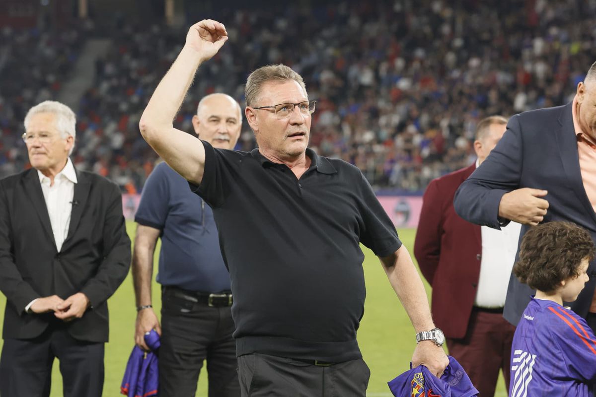 Sărbătoare la 40 de ani de la finala de la Sevilla