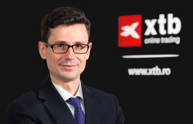 ANALIZĂ XTB, Claudiu Cazacu: Euro marchează noi maxime istorice în fața leului. Deprecierea se vede în prețuri, rate și comportamentul de consum