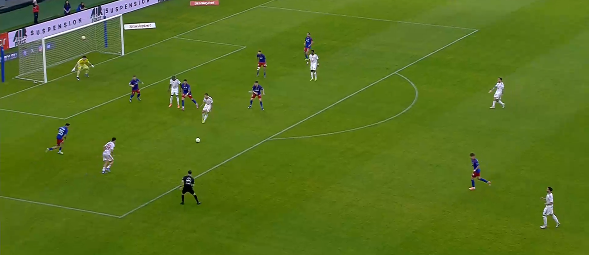 GOLUL ANULUI în Steaua - Sepsi » O „rabona” cum nu se vede nici în Liga Campionilor în ziua aniversării de la Sevilla!