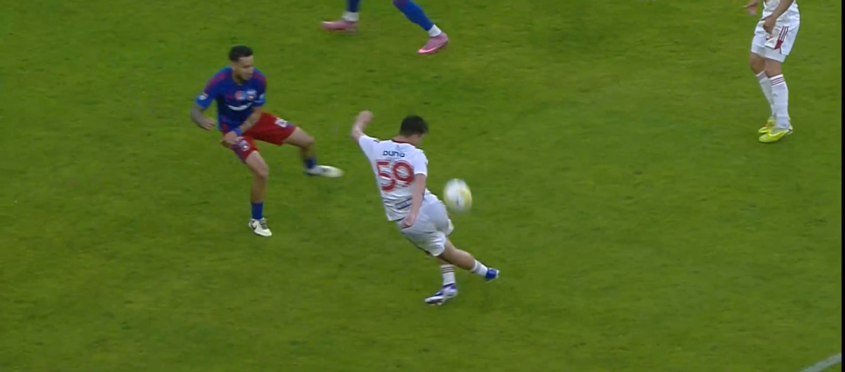 GOLUL ANULUI în Steaua - Sepsi » O „rabona” cum nu se vede nici în Liga Campionilor în ziua aniversării de la Sevilla!