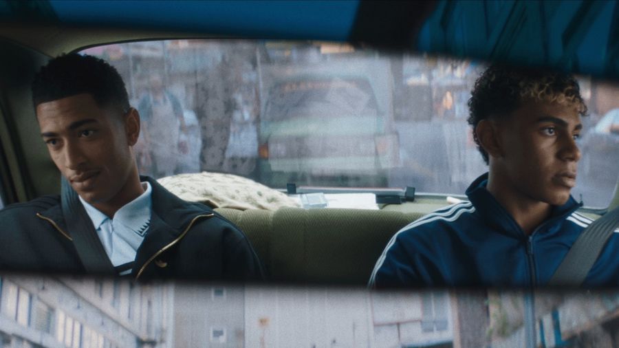 adidas lansează „Backyard Legends”, o campanie care reunește staruri din fotbal, muzică și film pentru a celebra FIFA World Cup 2026