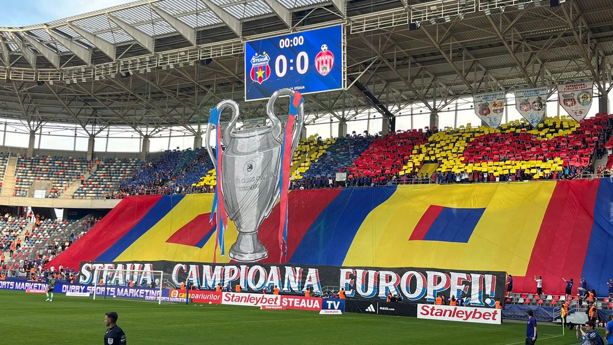 Sărbătoare în Ghencea, la Steaua - Sepsi » Scenografie specială a Peluzei Sud + toate mesajele afișate