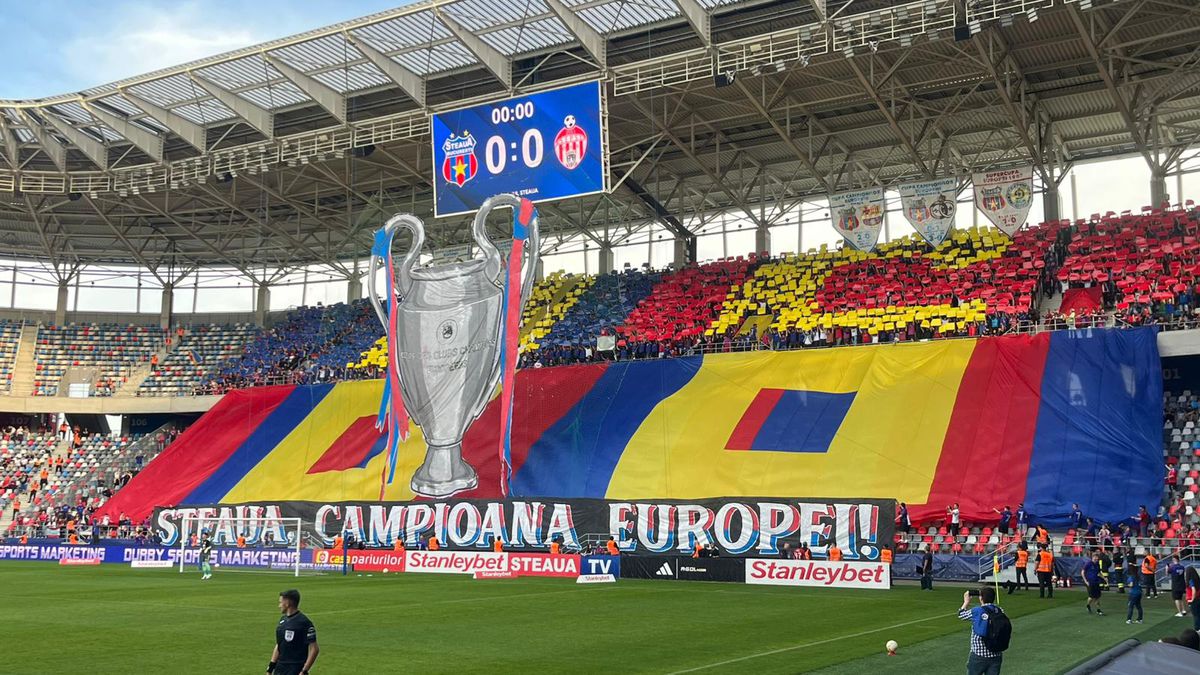 Sărbătoare în Ghencea, la Steaua - Sepsi » Scenografie specială a Peluzei Sud + toate mesajele afișate