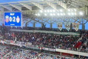 Sărbătoare în Ghencea, la Steaua - Sepsi » Scenografie specială a Peluzei Sud + toate mesajele afișate