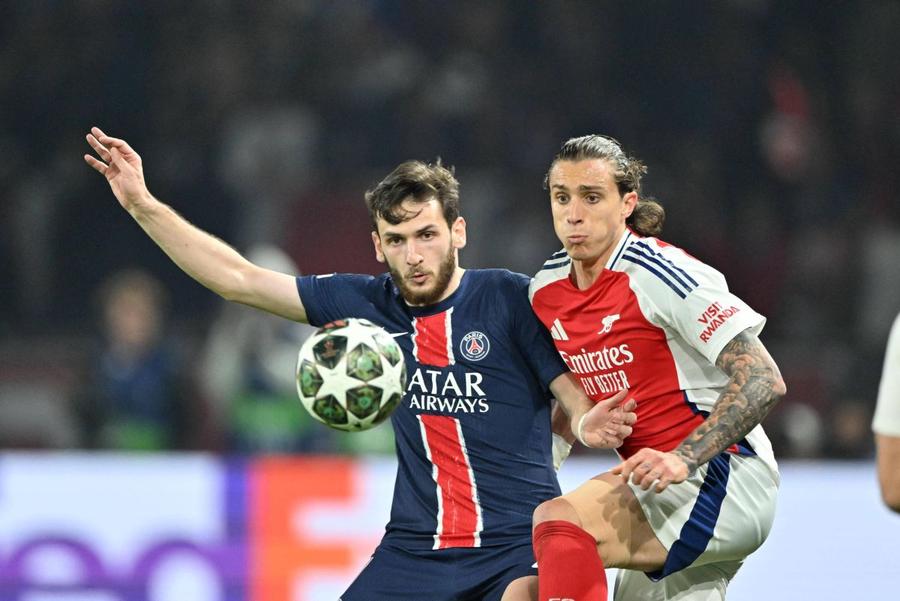 Khvicha Kvaratskhelia (stânga) și Riccardo Calafiori (dreapta) / Foto: Imago Images Alessandro Del Piero a văzut PSG - Arsenal și s-a convins: „El merită Balonul de Aur!”