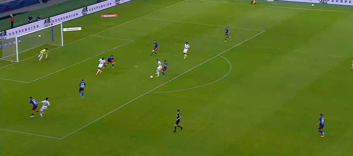 GOLUL ANULUI în Steaua - Sepsi » O „rabona” cum nu se vede nici în Liga Campionilor în ziua aniversării de la Sevilla!