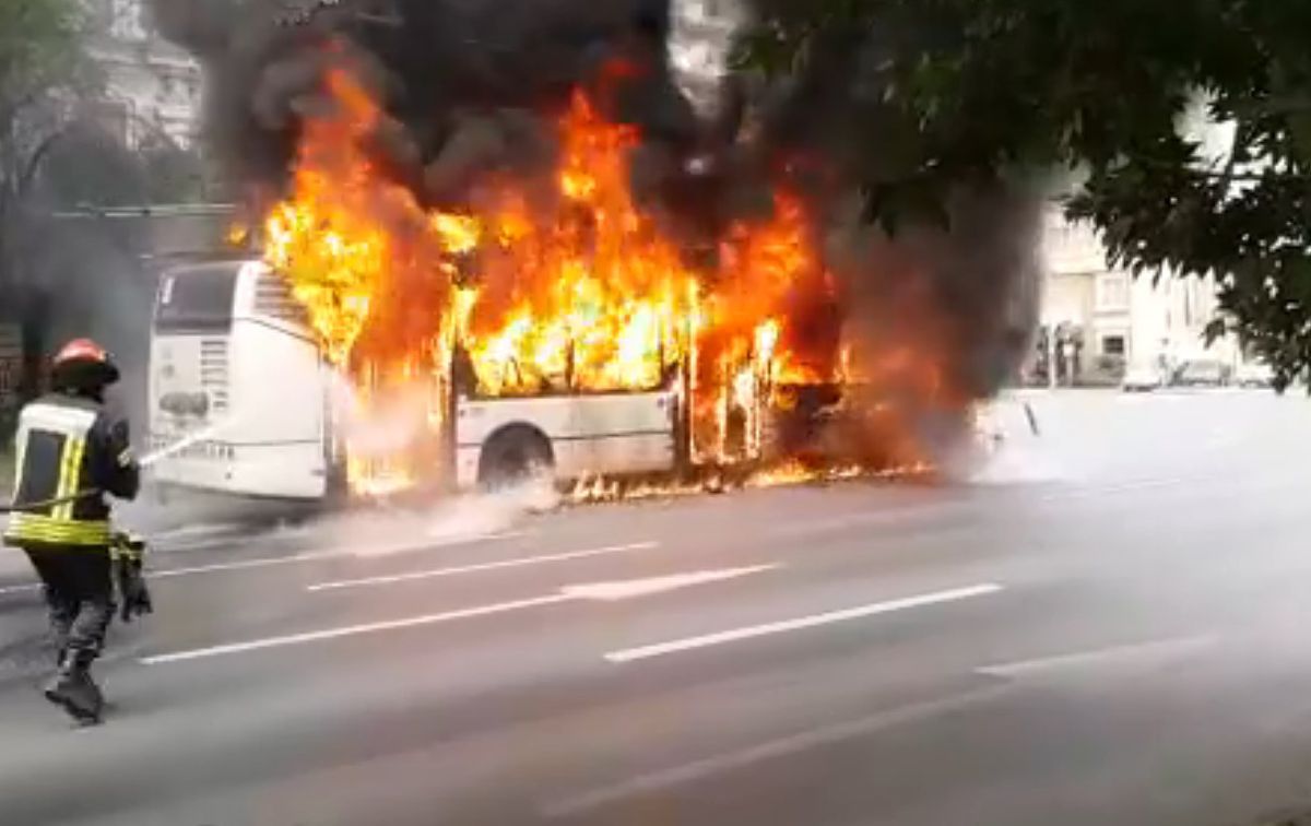 Troleibuz București