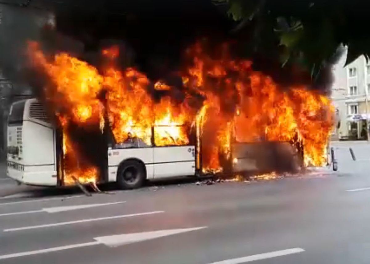 Troleibuz București