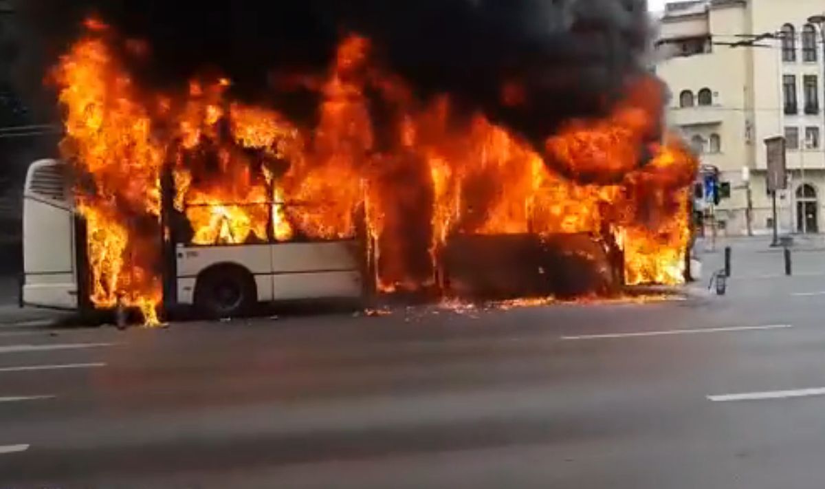 Troleibuz București