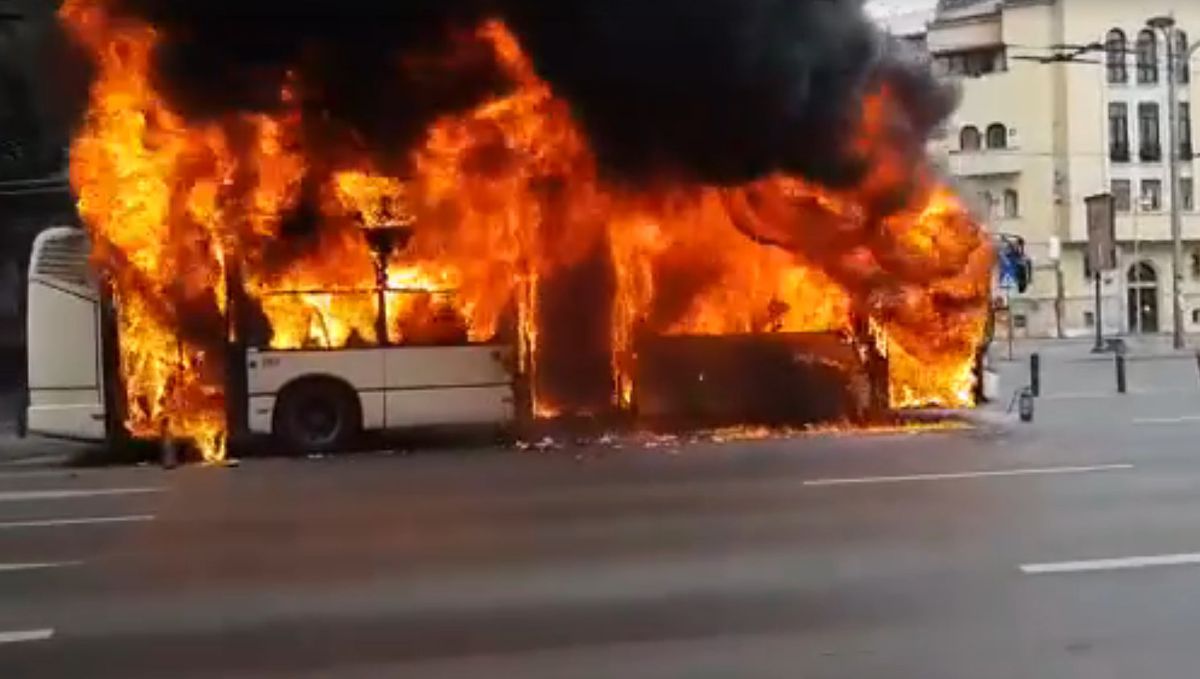 Troleibuz București