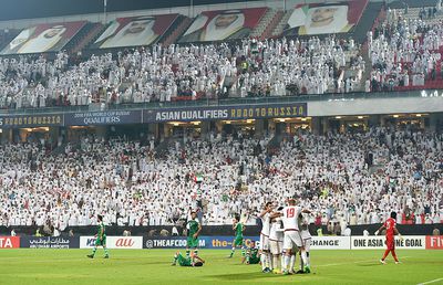 Ofertă de ultimă oră din Emirate pentru un antrenor din play-off: „M-au sunat la două noapte și mă întreabă ce fac. «Dorm, ce să fac la ora asta?!»”