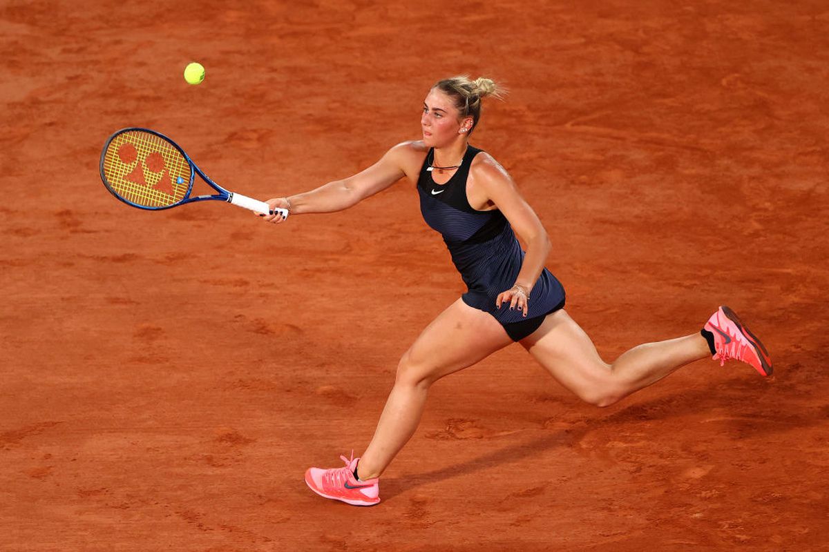 Iga Swiatek defilează spre al doilea titlu la Roland Garros » Modul magistral în care a închis disputa cu Marta Kostyuk