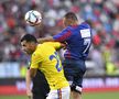 Spectacol pe teren, tristețe în tribune » Meciul legendelor dintre Steaua și România a strâns numai 6.000 de suporteri