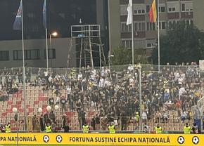 România a nimerit în mijlocul unui conflict intern la Zenica » De ce au părăsit ultrașii bosniaci arena în minutul 36