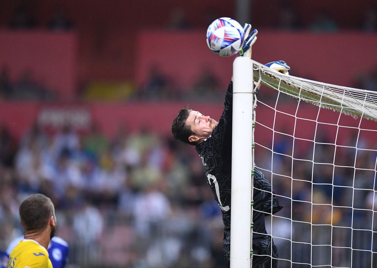 Concluziile lui Ilie Dumitrescu după Bosnia – România » Doi „tricolori” arătați cu degetul după gol