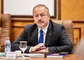 Fostul căpitan al Stelei, propunere-şoc pentru Dîncu: „Dacă iubești echipa, asta e soluția”