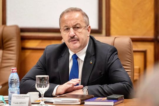 Vasile Dîncu, ministrul Apărării Naționale
Foto:facebook/vasiledincu