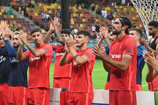 U Cluj i-a împrumutat de la FCSB pe mijlocașul Ovidiu Perianu (21 de ani) și pe atacantul Ianis Stoica (20 de ani). „Roș-albaștrii” au renunțat la aproape o echipă întreagă în această vară! Foto: Imago
