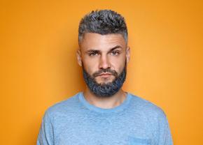Cum poți să îți vopsești barba acasă simplu și rapid