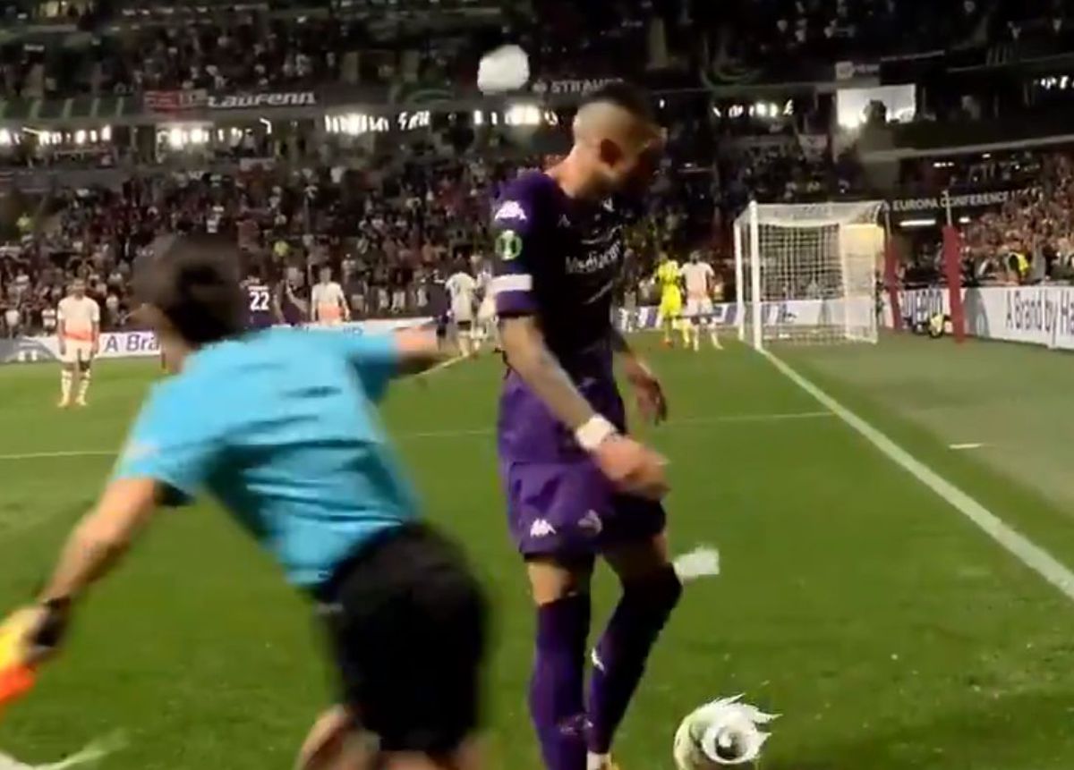 Reacția lui Lobonț, după ce huliganii lui West Ham i-au spart capul lui Biraghi: „Stai la tine în curte!”