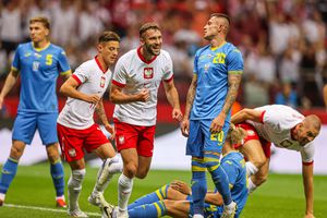 Singura veste bună pentru România vine din amicalul Polonia - Ucraina » Naționala lui Rebrov era condusă cu 3-0 după jumătate de oră