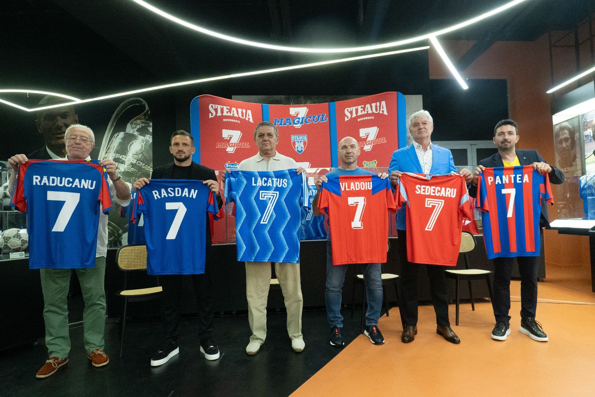 CSA Steaua - 77 de ani de la înființare » Lângă Lăcătuș, Marcel Răducanu, Vlădoiu, Troi, a apărut și necunoscutul Răsdan: „Să ne bucurăm din nou de participarea echipei în Liga 1”