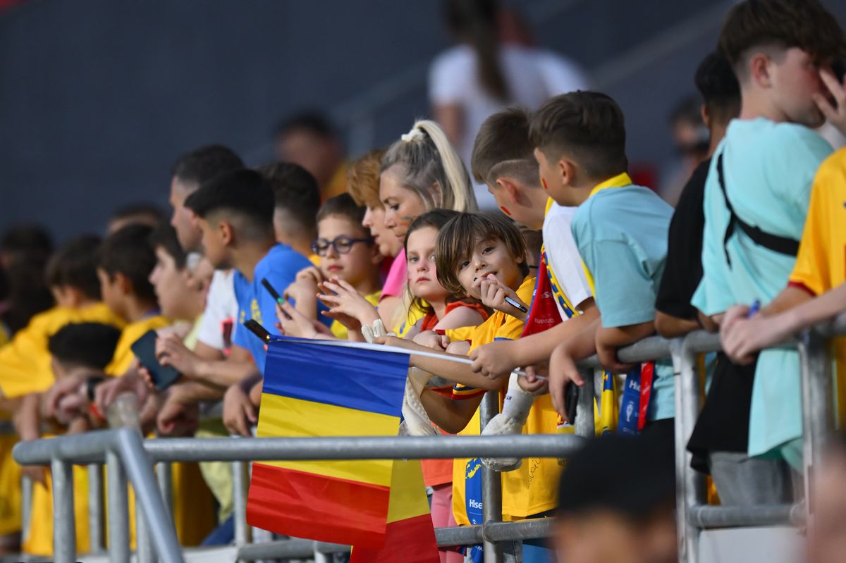 Noul decar al României la EURO, după ce Nicolae Stanciu a cedat tricoul. Ce numere vor avea cei 26 de jucători