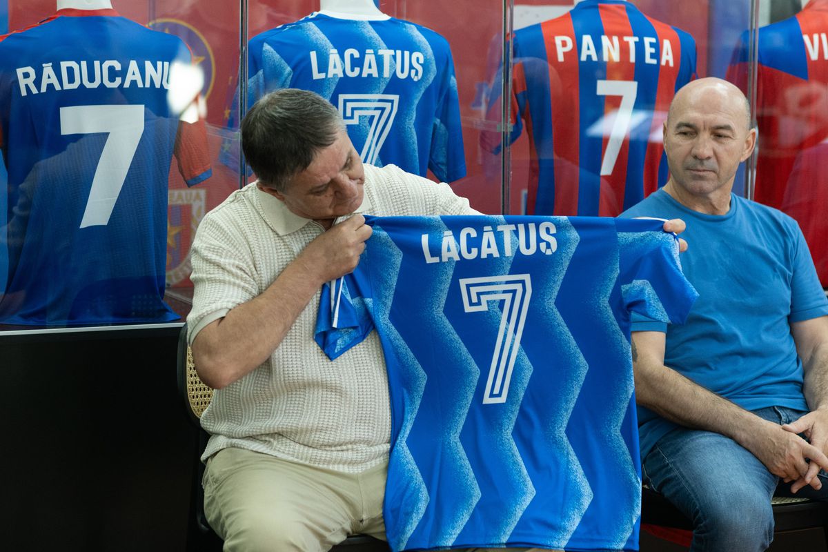 CSA Steaua - 77 de ani de la înființare » Lângă Lăcătuș, Marcel Răducanu, Vlădoiu, Troi, a apărut și necunoscutul Răsdan: „Să ne bucurăm din nou de participarea echipei în Liga 1”